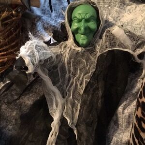 Green Witch Halloween Decor